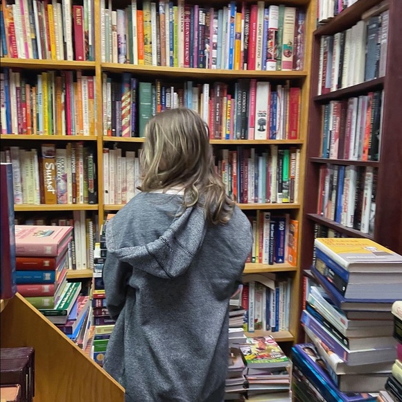 Meet your Posher, Keelye - Picture 1 of 1